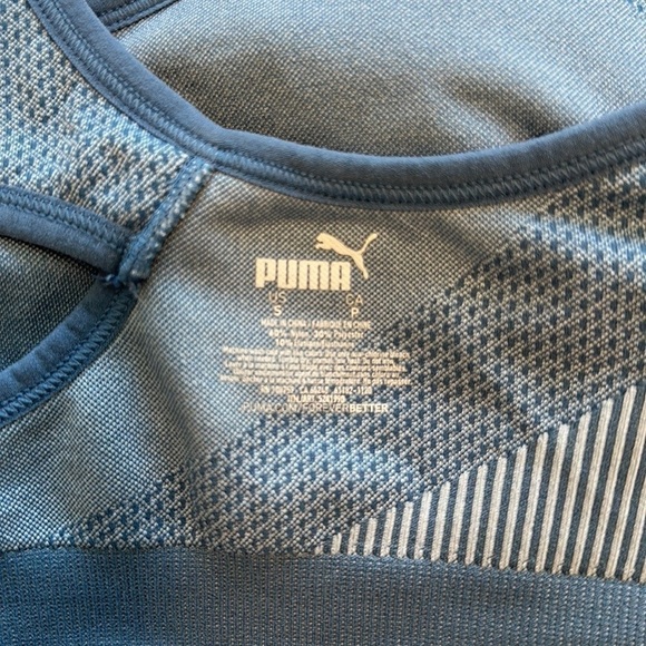 Puma Workout Sports Bra - Size Small - Picture 4 of 9